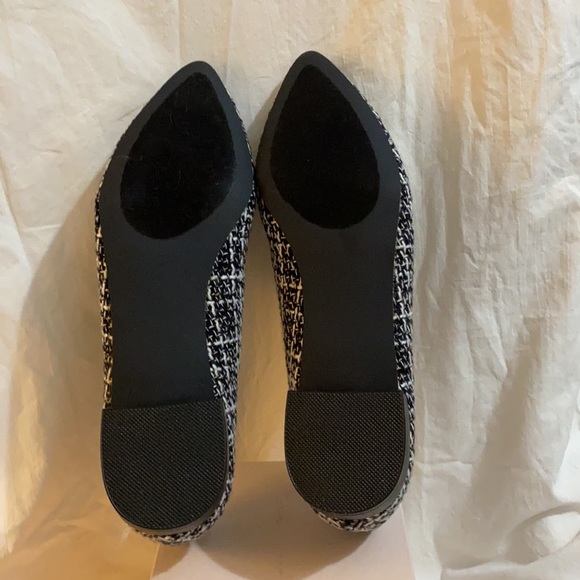 JustFab Kyndria Flats Sz 8 Blk & White Tweed NIB - Picture 5 of 5